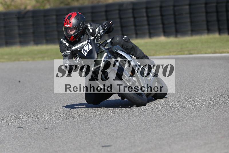 /Archiv-2025/49 26.08.2025 Cornu Master School ADR/blau-bleu/47